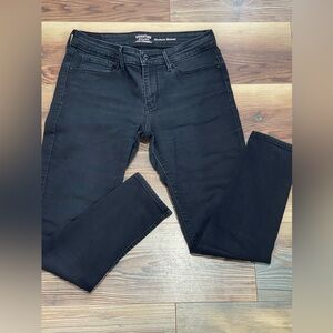 Signature by Levi Strauss 10/30 Black Denim Modern Skinny Jeans 781‎